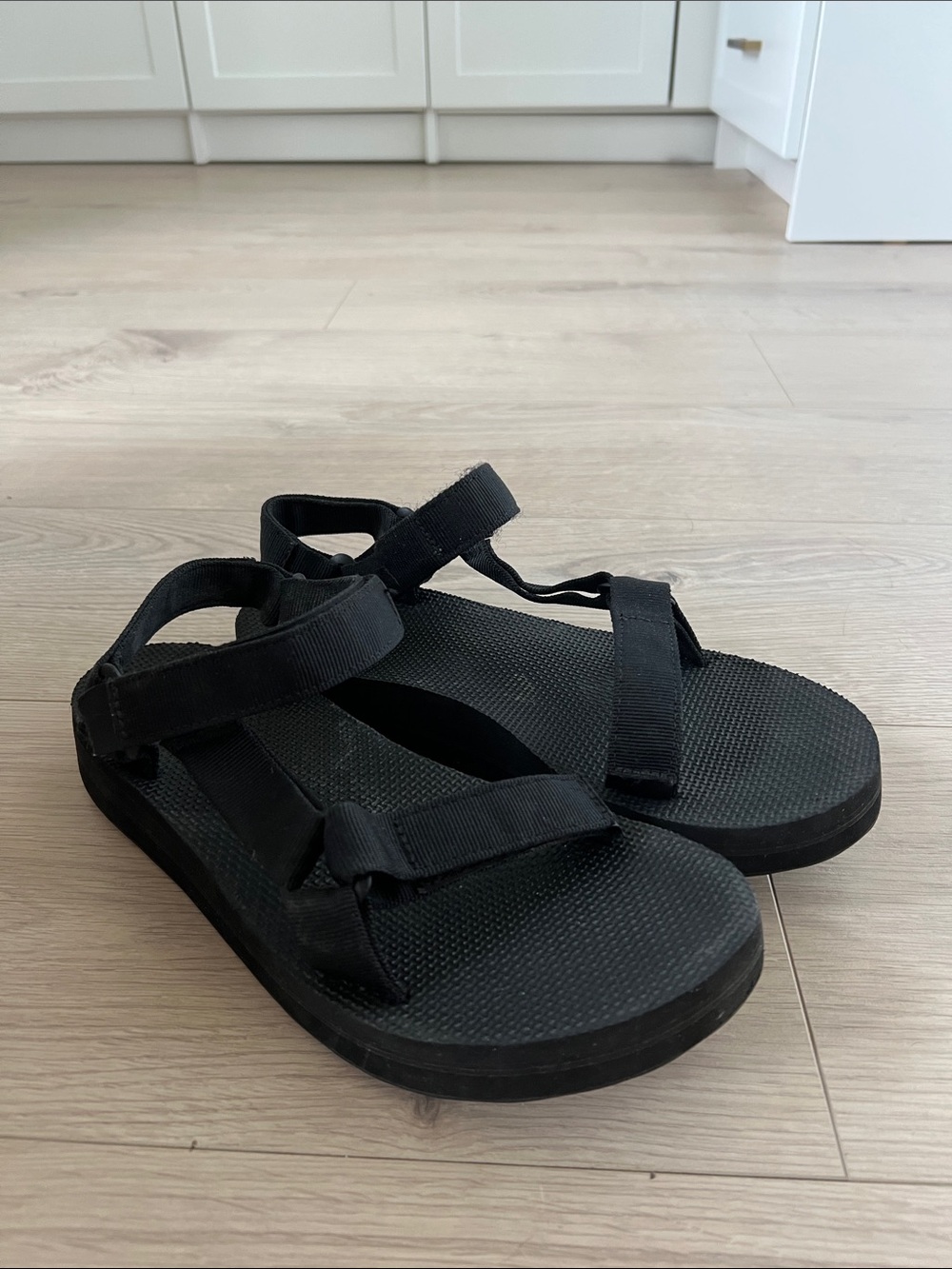 Women’s Low Platform Teva